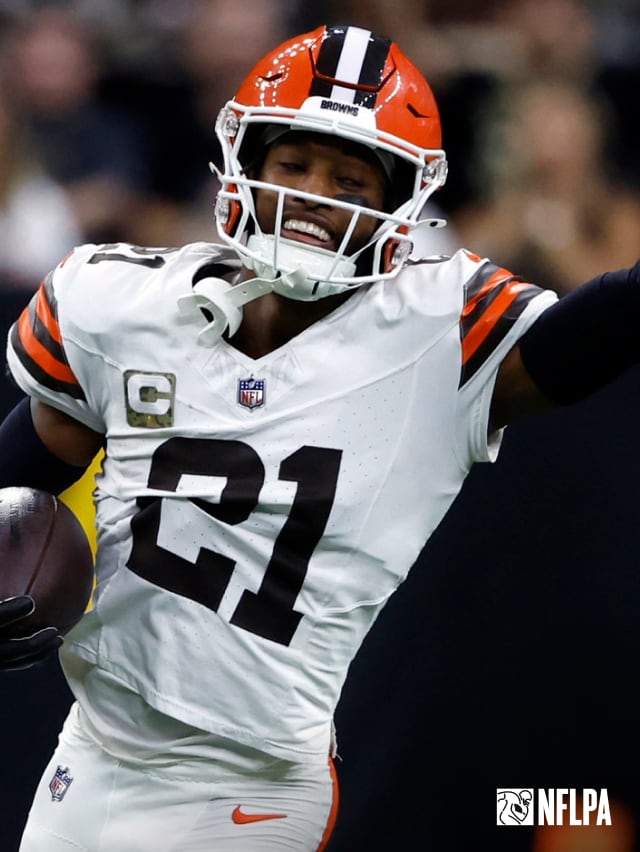 Cleveland Browns GIfts, Apparel, Browns Jerseys, Gear & Clothing